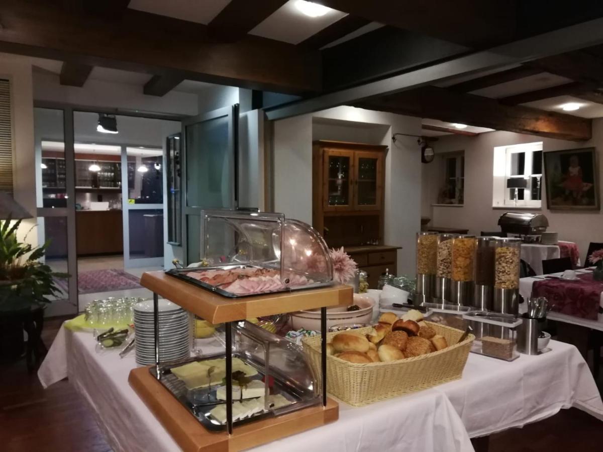 Hotel Restaurant Roessle Calw Exterior photo